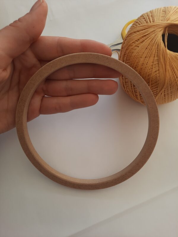 Medinis žiedas (11 cm)